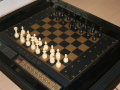 Fidelity Phantom Chess Machine - Boxed