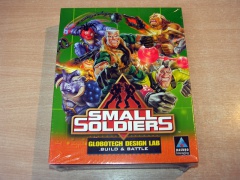 Small soldiers : Globotech Design Lab by Hasbro *MINT