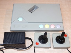 Atari XE Console