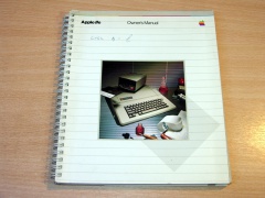 Apple IIe Owners Manual