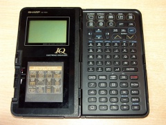 Sharp IQ-7000 Electronic Organiser