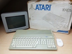 Atari 1040 STF + SM124 Monitor