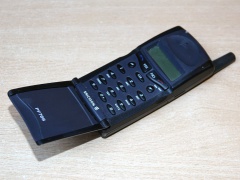 Ericsson PF768 Mobile Phone